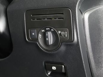 MERCEDES-BENZ EVITO 116 e 66kWh Progressive Panel Van 6dr Electric Auto FWD L2 (LWB)