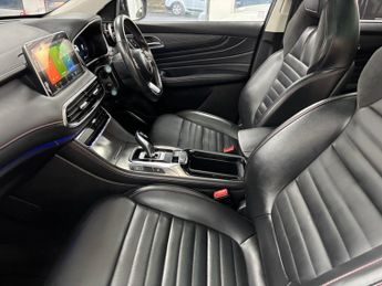 MG MG HS 1.5 T-GDI 16.6kWh Exclusive SUV 5dr Petrol Plug-in Hybrid Auto E
