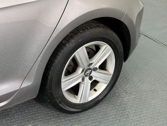 VOLKSWAGEN GOLF 1.6 TDI BlueMotion Tech Match Hatchback 5dr Diesel DSG Euro 5 (s