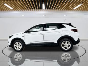 VAUXHALL GRANDLAND 1.5 Turbo D SE SUV 5dr Diesel Auto Euro 6 (s/s) (130 ps)
