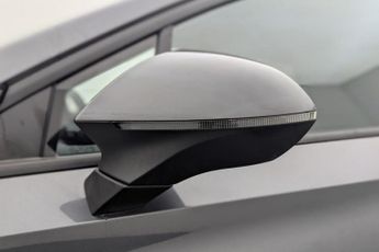 MG Mg4 51kWh SE Hatchback 5dr Electric Auto (170 ps)