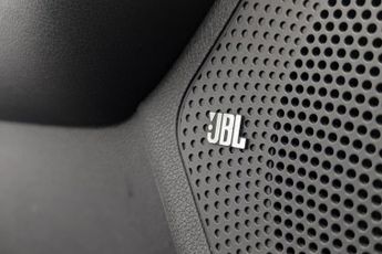 KIA NIRO 64kWh 4 SUV 5dr Electric Auto (201 bhp)