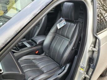 LAND ROVER RANGE ROVER VELAR 2.0 D240 R-Dynamic HSE SUV 5dr Diesel Auto 4WD Euro 6 (s/s) (240