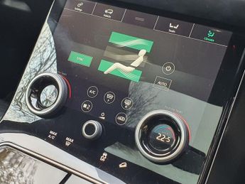 LAND ROVER RANGE ROVER VELAR 2.0 D240 R-Dynamic HSE SUV 5dr Diesel Auto 4WD Euro 6 (s/s) (240