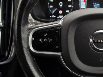 VOLVO V90 2.0 D5 PowerPulse R-Design Estate 5dr Diesel Auto AWD Euro 6 (s/