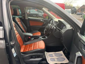 VOLKSWAGEN TIGUAN 2.0 TDI BlueMotion Tech SEL SUV 5dr Diesel DSG 4Motion Euro 6 (s