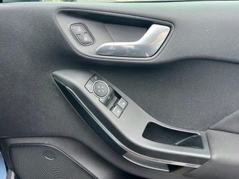 FORD FIESTA 1.0T EcoBoost GPF Titanium Hatchback 5dr Petrol Auto Euro 6 (s/s