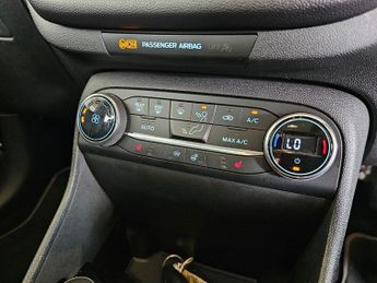 FORD FIESTA 1.0T EcoBoost GPF Titanium Hatchback 5dr Petrol Auto Euro 6 (s/s