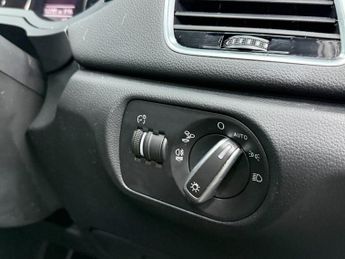 AUDI Q3 1.4 TFSI CoD S line Edition SUV 5dr Petrol S Tronic Euro 6 (s/s)