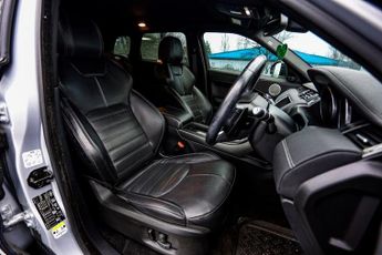 LAND ROVER RANGE ROVER EVOQUE 2.0 SD4 HSE Dynamic SUV 5dr Diesel Auto 4WD Euro 6 (s/s) (240 ps