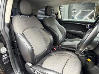 MINI HATCH 1.5 Cooper Hatchback 3dr Petrol Steptronic Euro 6 (s/s) (136 ps)