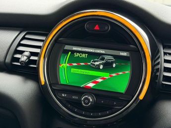 MINI HATCH 1.5 Cooper Hatchback 3dr Petrol Steptronic Euro 6 (s/s) (136 ps)