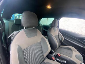 DS AUTOMOBILES DS 3 1.6 THP DSport Hatchback 3dr Petrol Manual Euro 6 (s/s) (165 bhp