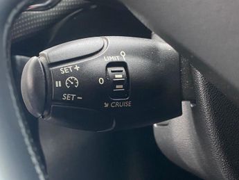 DS AUTOMOBILES DS 3 1.6 THP DSport Hatchback 3dr Petrol Manual Euro 6 (s/s) (165 bhp