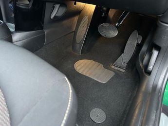 MINI HATCH 1.5 Cooper Classic Hatchback 3dr Petrol Steptronic Euro 6 (s/s) 