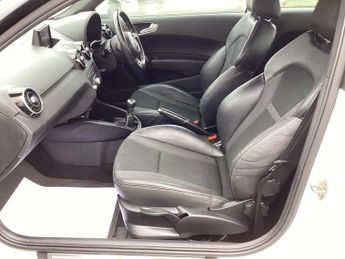 AUDI A1 1.4 TFSI S line Hatchback 3dr Petrol Manual Euro 6 (s/s) (125 ps