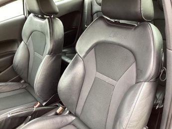 AUDI A1 1.4 TFSI S line Hatchback 3dr Petrol Manual Euro 6 (s/s) (125 ps