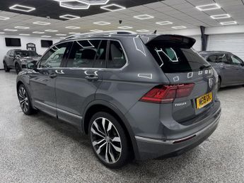 VOLKSWAGEN TIGUAN 1.5 TSI EVO R-Line SUV 5dr Petrol DSG Euro 6 (s/s) (150 ps)