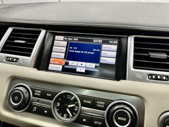 LAND ROVER RANGE ROVER SPORT 3.0 SD V6 Autobiography Sport SUV 5dr Diesel Auto 4WD Euro 5 (25