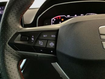 SEAT LEON 1.5 eTSI MHEV FR Sport Hatchback 5dr Petrol Hybrid DSG Euro 6 (s