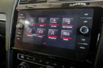 VOLKSWAGEN GOLF 2.0 TSI GTI Hatchback 5dr Petrol DSG Euro 6 (s/s) (230 ps)