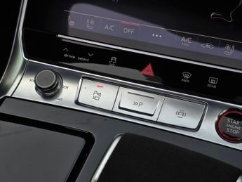 AUDI RS6 AVANT 4.0 TFSI V8 Vorsprung Estate 5dr Petrol Tiptronic quattro Euro 6