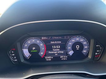 AUDI Q3 1.5 TFSI CoD 35 S line SUV 5dr Petrol S Tronic Euro 6 (s/s) (150