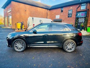 AUDI Q3 1.5 TFSI CoD 35 S line SUV 5dr Petrol S Tronic Euro 6 (s/s) (150