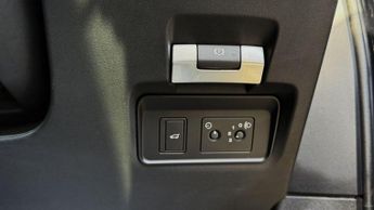 LAND ROVER RANGE ROVER EVOQUE 2.0 D150 S Auto 4WD Euro 6 (s/s) 5dr