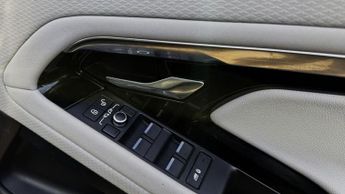 LAND ROVER RANGE ROVER EVOQUE 2.0 D150 S Auto 4WD Euro 6 (s/s) 5dr