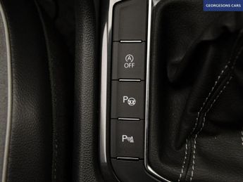 VOLKSWAGEN TIGUAN 2.0 TDI R-Line SUV 5dr Diesel DSG Euro 6 (s/s) (150 ps)