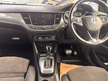 VAUXHALL CROSSLAND 1.2 Turbo Ultimate SUV 5dr Petrol Auto Euro 6 (s/s) (130 ps)