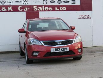 KIA CEED 1.6 CRDi 2 Hatchback 5dr Diesel Auto Euro 5 (113 bhp)