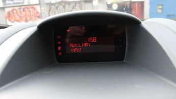 FORD FIESTA 1.4 Zetec Hatchback 5dr Petrol Automatic (154 g/km, 94 bhp)