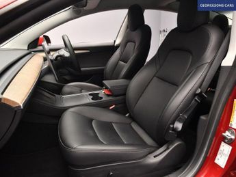 TESLA Model 3 Saloon 4dr Electric Auto RWD (241 bhp)