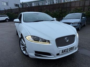 JAGUAR XF 2.2d SE Saloon 4dr Diesel Auto Euro 5 (s/s) (190 ps) 8 SERVICES-