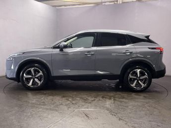 NISSAN QASHQAI 1.3 DIG-T MHEV N-Connecta SUV 5dr Petrol Hybrid XTRON Euro 6 (s/