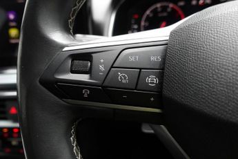 SEAT ARONA 1.0 TSI XPERIENCE Lux SUV 5dr Petrol DSG Euro 6 (s/s) (110 ps)