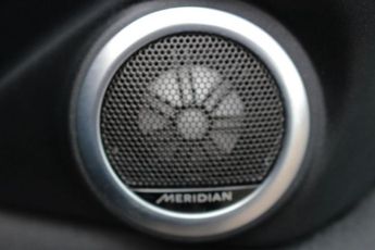 LAND ROVER RANGE ROVER EVOQUE 2.0 D200 MHEV R-Dynamic SE SUV 5dr Diesel Auto 4WD Euro 6 (s/s) 