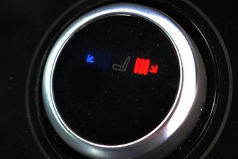 LAND ROVER RANGE ROVER EVOQUE 2.0 D200 MHEV R-Dynamic SE SUV 5dr Diesel Auto 4WD Euro 6 (s/s) 