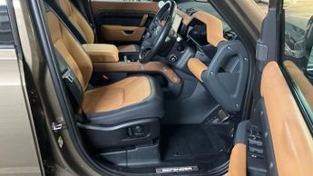 LAND ROVER DEFENDER 3.0 D300 MHEV X SUV 5dr Diesel Auto 4WD Euro 6 (s/s) (300 ps)