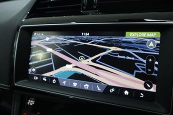 JAGUAR F-PACE 2.0 D180 R-Sport SUV 5dr Diesel Auto AWD Euro 6 (s/s) (180 ps)