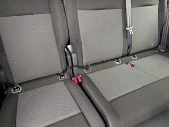 PEUGEOT E- Traveller 75kWh Active Standard MPV 5dr Electric Auto MWB (8 Seat, 11kW Ch