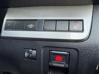 PEUGEOT E- Traveller 75kWh Active Standard MPV 5dr Electric Auto MWB (8 Seat, 11kW Ch