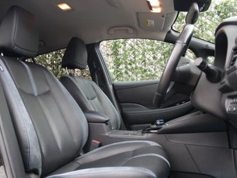 NISSAN LEAF 62kWh e+ Tekna Hatchback 5dr Electric Auto (217 ps)