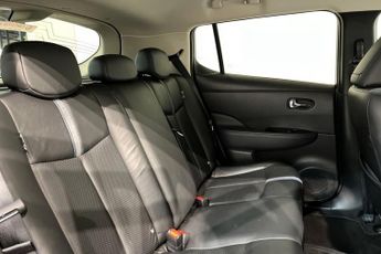 NISSAN LEAF 40kWh Tekna Hatchback 5dr Electric Auto (150 ps) Tech Pack, Heat