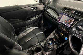 NISSAN LEAF 40kWh Tekna Hatchback 5dr Electric Auto (150 ps) Tech Pack, Heat