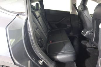 TESLA MODEL Y (Dual Motor) Long Range Auto 4WDE 5dr