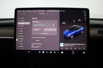 TESLA MODEL Y (Dual Motor) Long Range Auto 4WDE 5dr