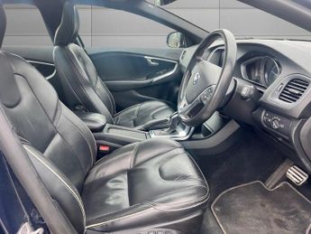 VOLVO V40 2.0 D4 R-Design Lux Nav Hatchback 5dr Diesel Geartronic Euro 6 (